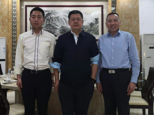 中紀(jì)委國(guó)際合作局郭松江局長(zhǎng)、人民日?qǐng)?bào)社馬海濤副總編親臨大道視察指導(dǎo)